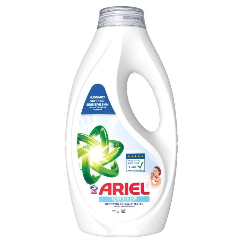 Ariel Sensitive tečni deterdžent - 900ml 