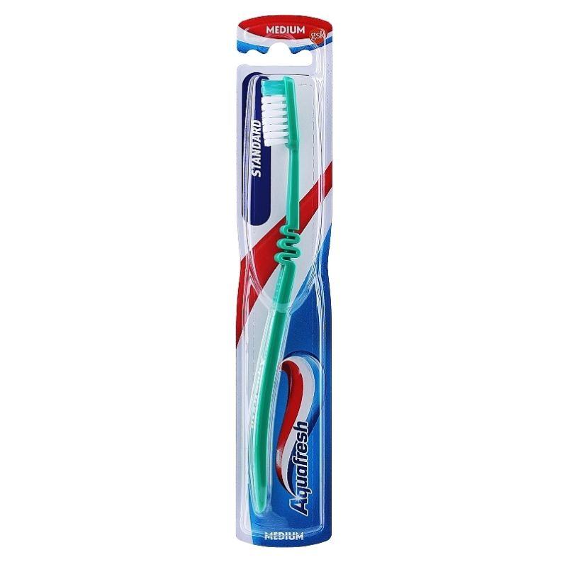 Aquafresh Standard Medium – četkica za zube