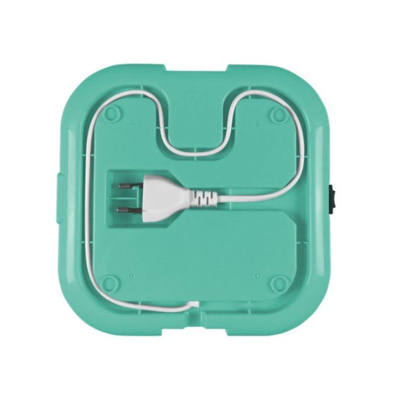 Pogled na konektor za napajanje (12V auto priključak)